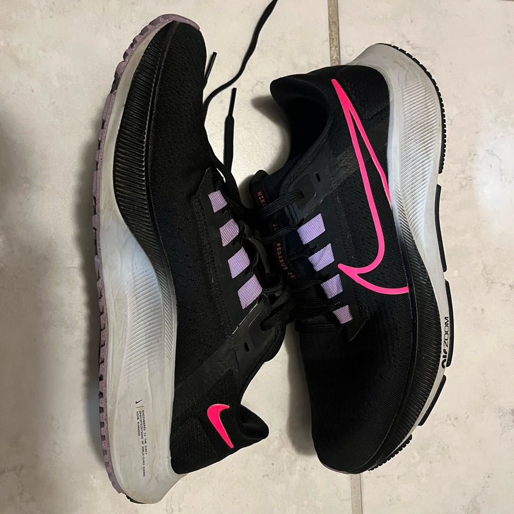 Nike Air Zoom Pegasus 38 Running Shoes Women Size 9